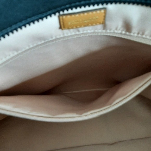 Stella & Dot black quilted tote bag - Picture 4 of 10